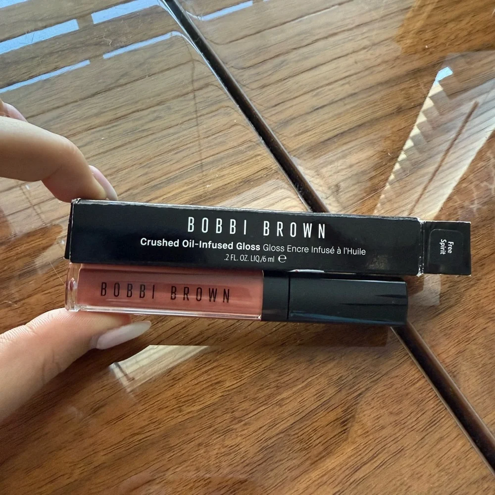 New! Bobbi Brown Crushed Oil-Infused Lip Gloss “Free Spirit”
